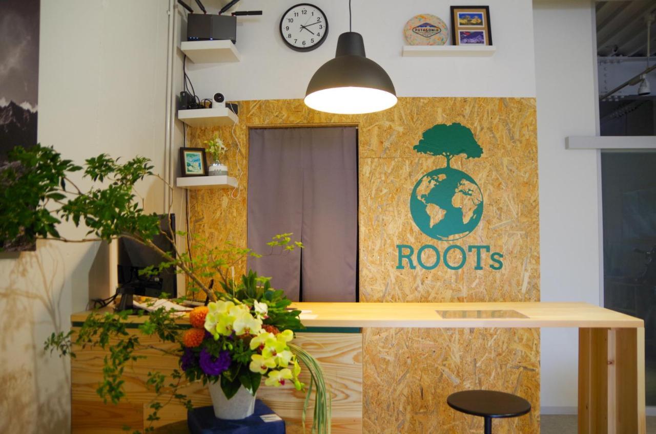 Auberge de jeunesse Travelers' House Roots à Takaoka Extérieur photo